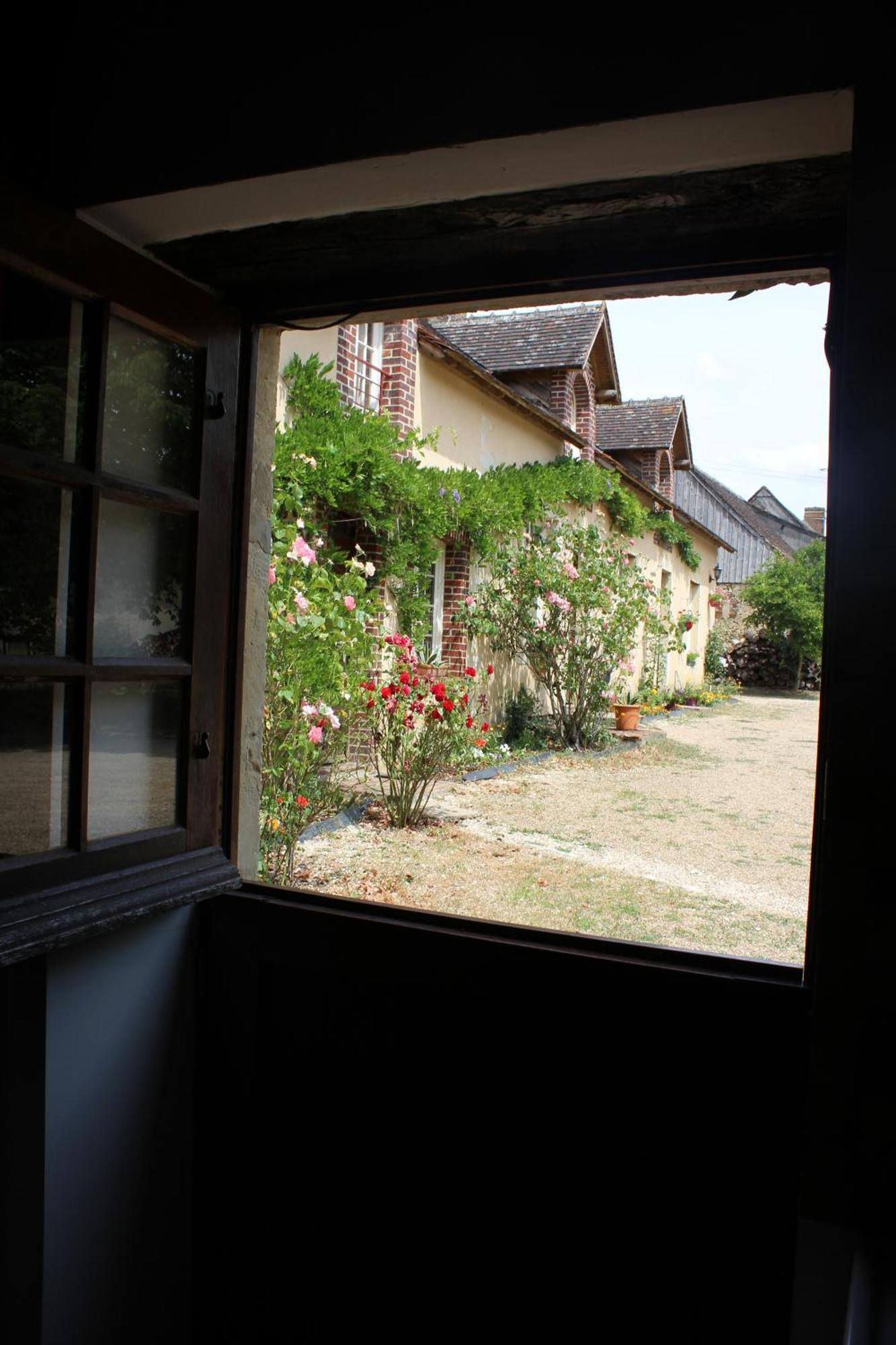 Gite Des Etangs De Beaulieu Le Plessis-Dorin Exterior foto