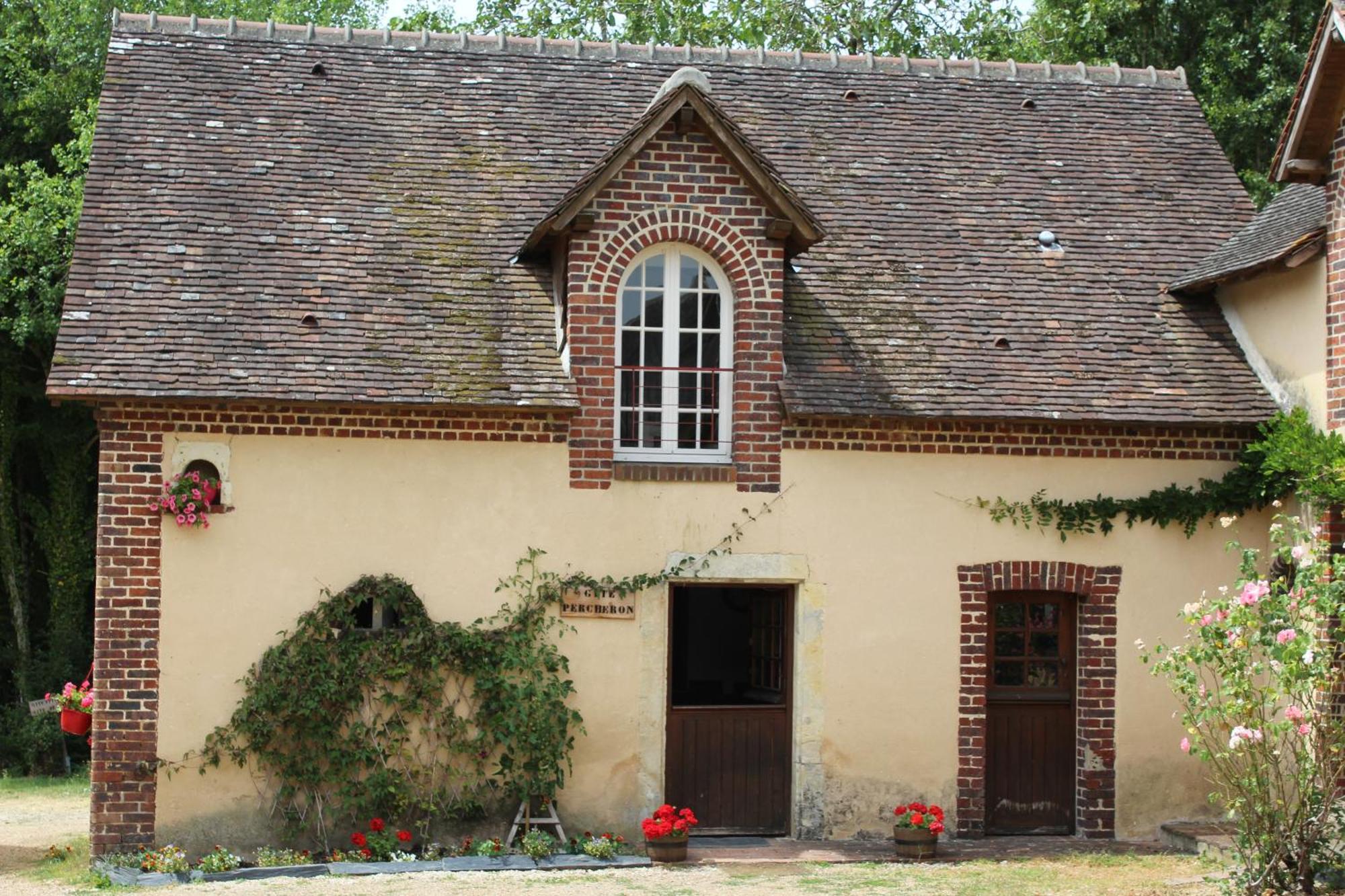 Gite Des Etangs De Beaulieu Le Plessis-Dorin Exterior foto